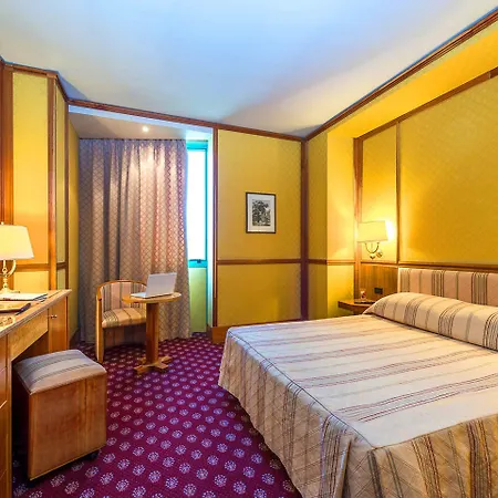 Отель Grand Duca D'este Тиволи-Терме