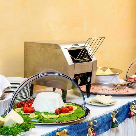 Grand Duca D'este Hotel 4*